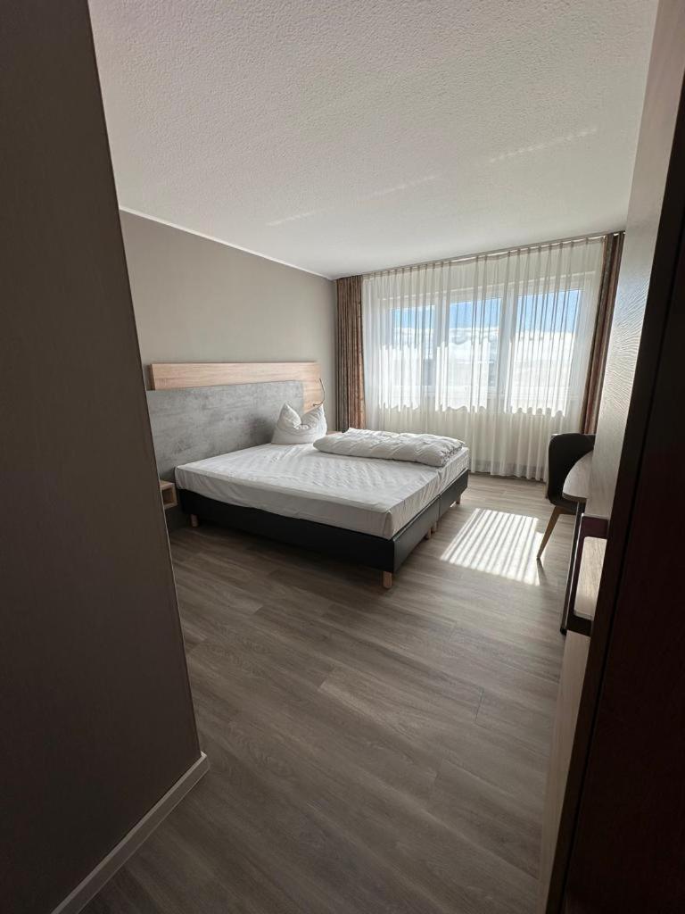 Rheinhessen Inn Gmbh Woerrstadt Экстерьер фото