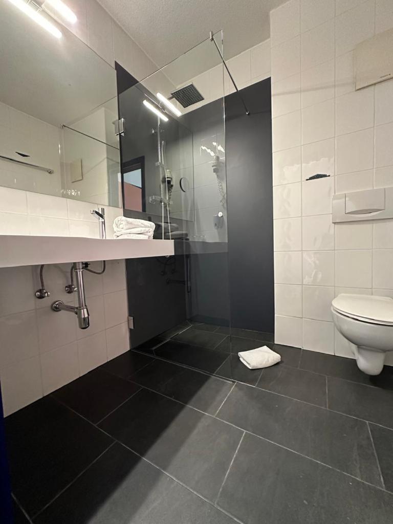 Rheinhessen Inn Gmbh Woerrstadt Экстерьер фото