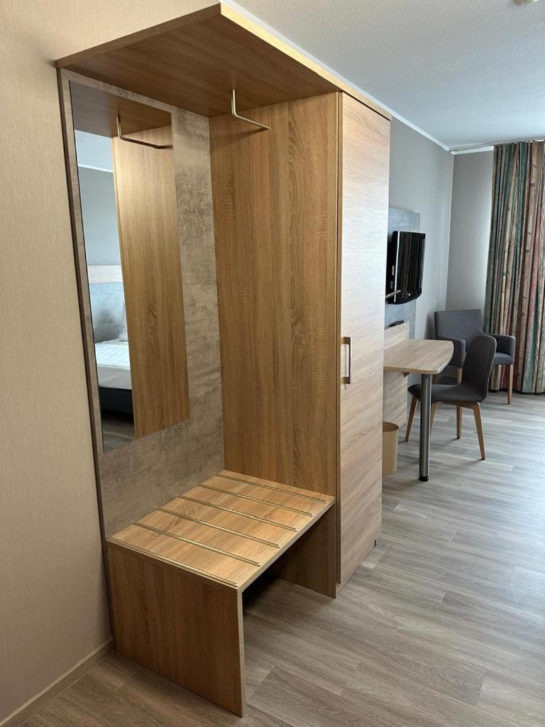 Rheinhessen Inn Gmbh Woerrstadt Экстерьер фото